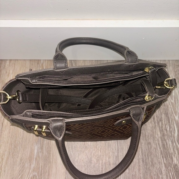 Liz Claiborne Mini Tuxedo Tote Bag - Picture 6 of 7